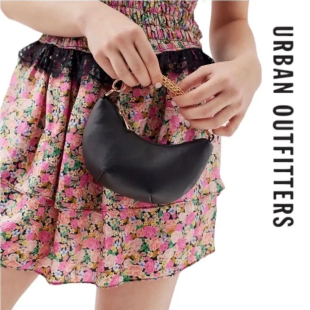 UO Urban Outfitters Bea Micro Black Crescent Purse Bag NEW